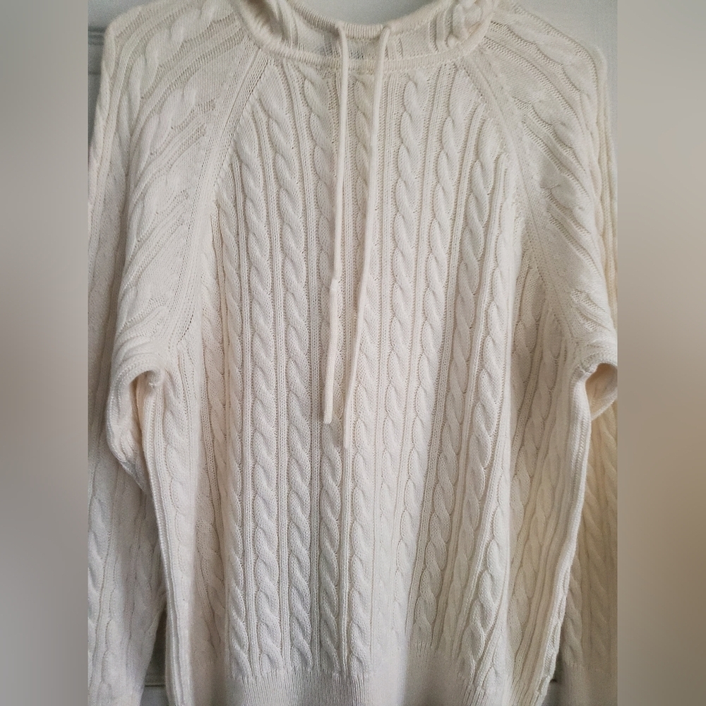 J Crew Cable Knit Womans Hooded Sweater, Size Large - Picture 3 of 6